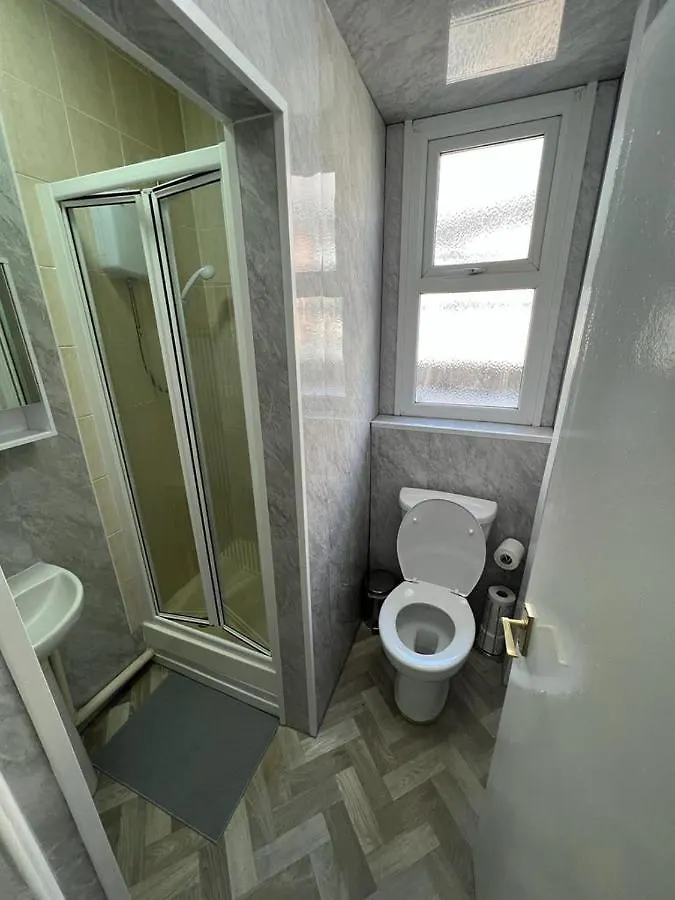 Mermaid Holiday Flats Blackpool Apartment